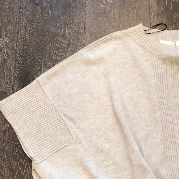 Like New-H&M Conscious Pullover Sweater - Picture 5 of 6